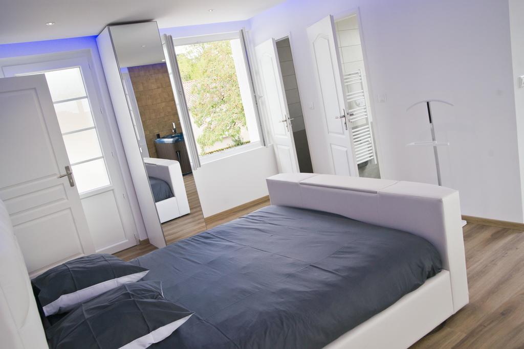 바르바스테 Moulin Des Tours B&B 객실 사진