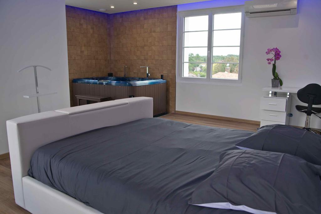 바르바스테 Moulin Des Tours B&B 외부 사진